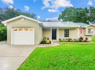 3008 Der Rd, Plant City, FL 33566