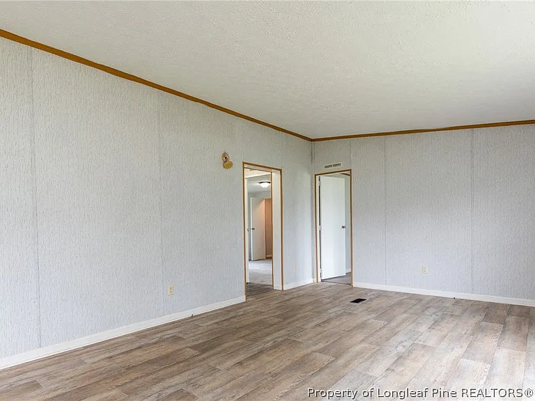 102 Ironwood Rd — Photo 4