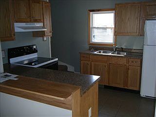 4th image of 500 W Wolf Ave