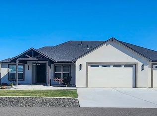 12117 Clark Fork Rd, Pasco, WA 99301