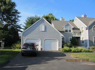 22 Chatsworth Rd, Granby, CT 06035