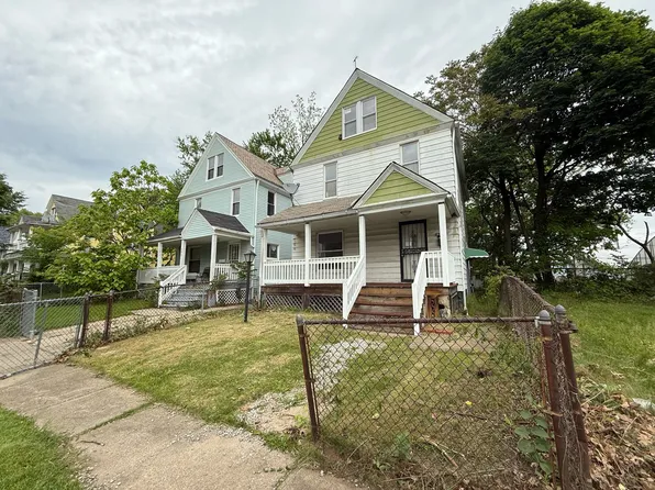 581 E 114th St, Cleveland, OH 44108