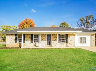 101 Dover St, Athens, AL 35611