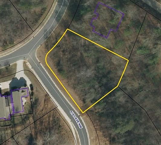 1st image of 107 42nd Avenue Dr NW