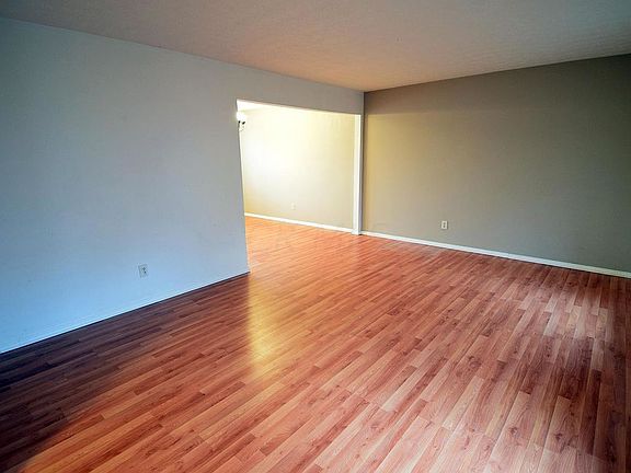 5th image of 5535 Maple Canyon Ave