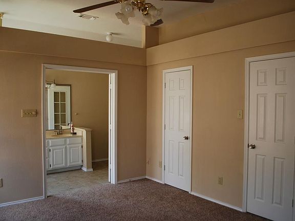 5th image of 954 Grasswood Ct