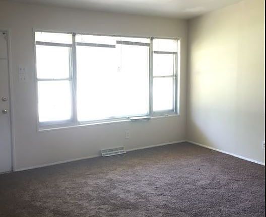 2nd image of 2244 Kerwin Dr