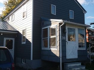 39 Parsons St, Presque Isle, ME 04769