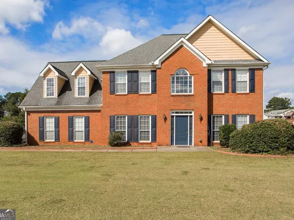 252 Essex Pl, Ellenwood, GA 30294