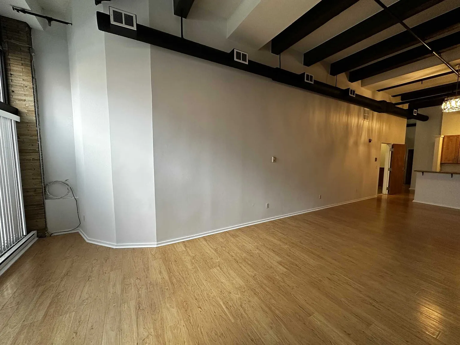 2 bed, $4,600 — Photo 3