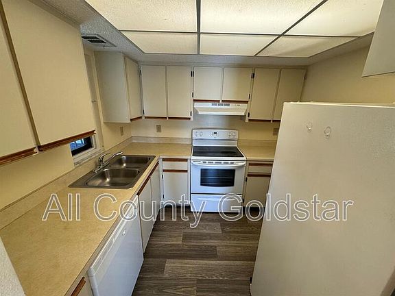 4th image of 19505 Quesada Ave Unit Bb201