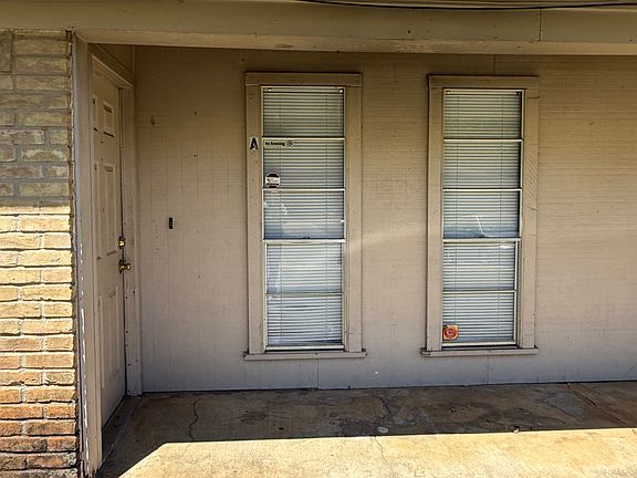2nd image of 311 Blake Dr #A