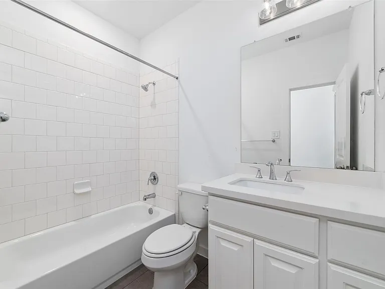 7315 Camden Crestwood Way — Photo 21