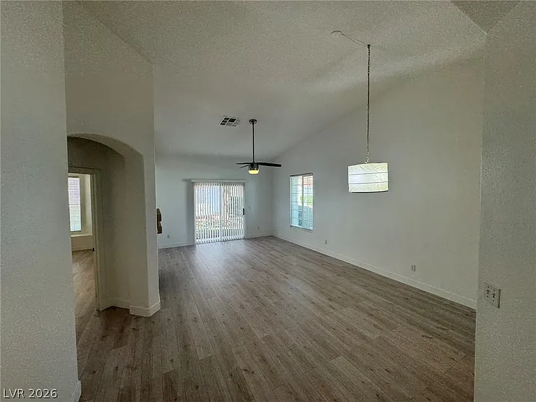 8772 Bridgeport Bay Ave — Photo 10