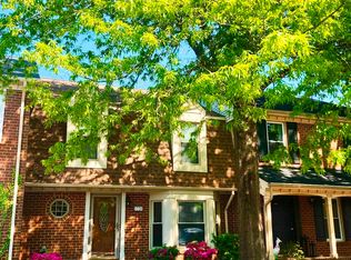 1026 Tottenham Ln, Virginia Beach, VA 23454
