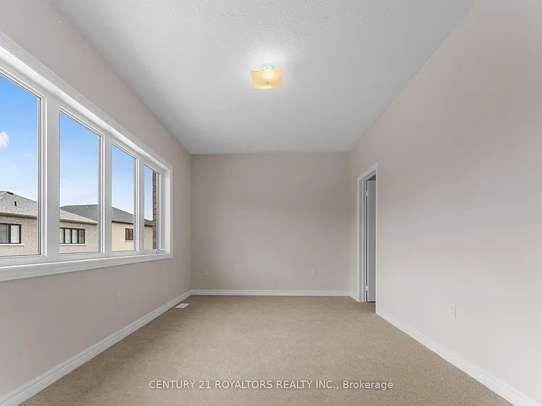 873 Logan Dr — Photo 10