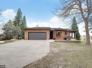 1620 Pauls Lake Rd S, Cambridge, MN 55008