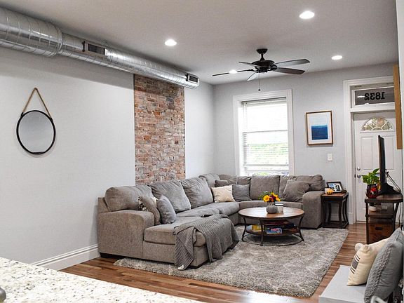 2nd image of 1832 Russell Blvd #1832