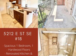 5212 E St SE #18, Washington, DC 20019