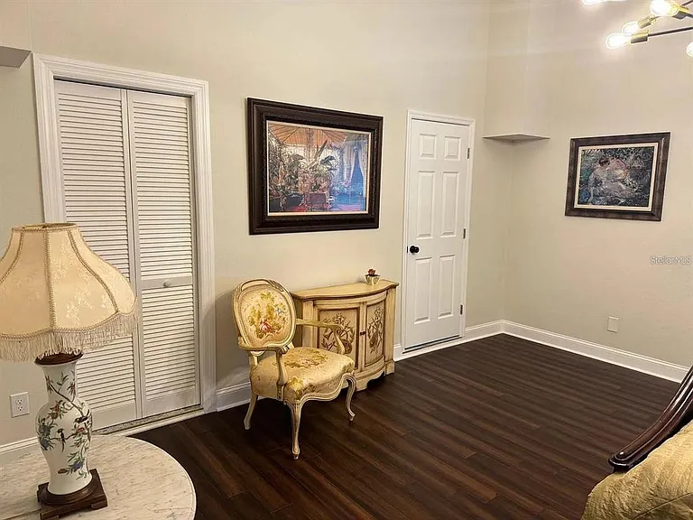 3710 De Soto Blvd — Photo 6