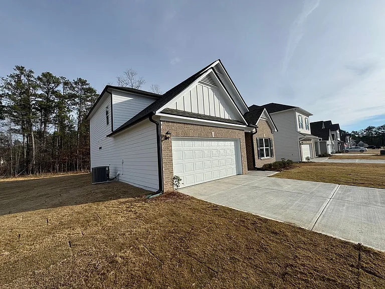13 Whistling Oaks Dr — Photo 32