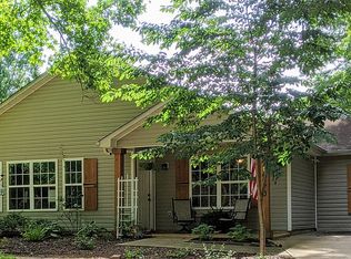 4670 Happy Valley Cir, Newnan, GA 30263