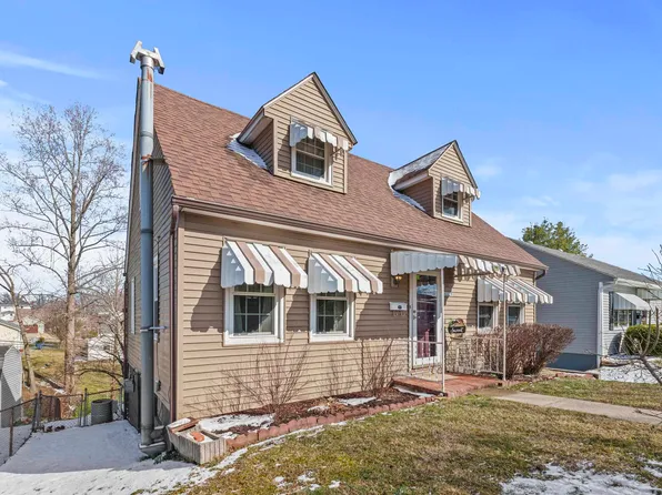 4329 Grandview Dr, Ashland, KY 41101