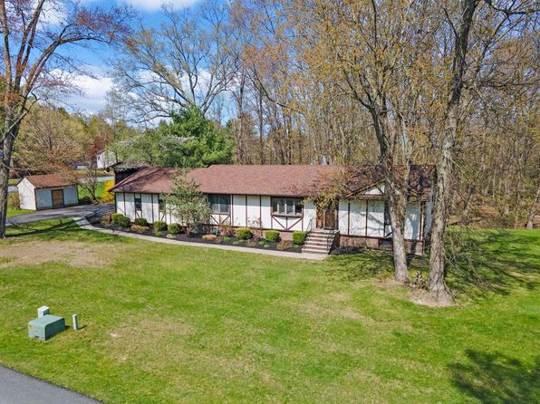 13 Angelo Drive, Pine Bush, NY 12566