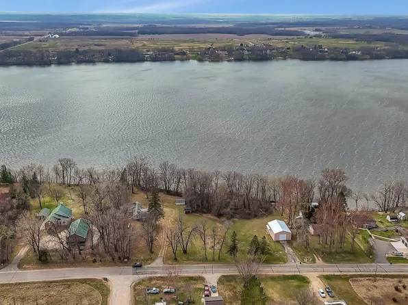 10045 Alcott Dr, Sauk Centre, MN 56378