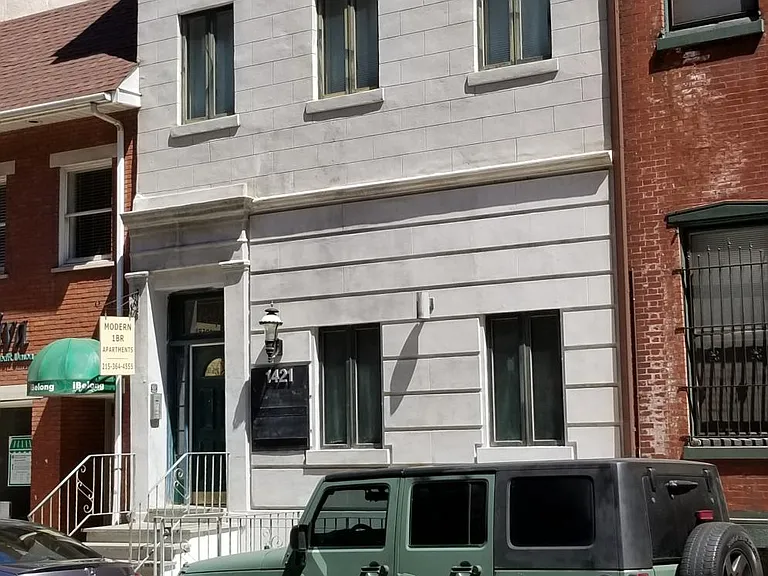 1421 Spruce St #3B — Photo 9