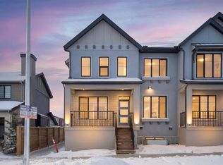 2241 E 81st St SW, Calgary, AB T3H5N2