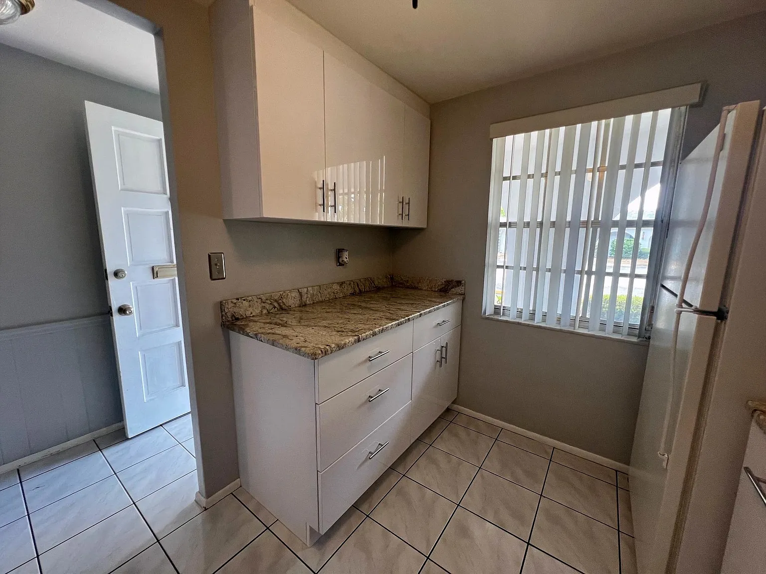 2 bed, 831 sqft, $1,500 — Photo 3