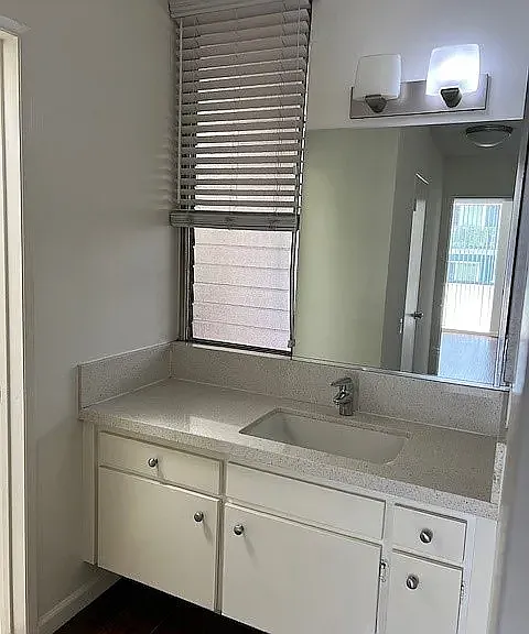 1932 Overland Ave #307 — Photo 6