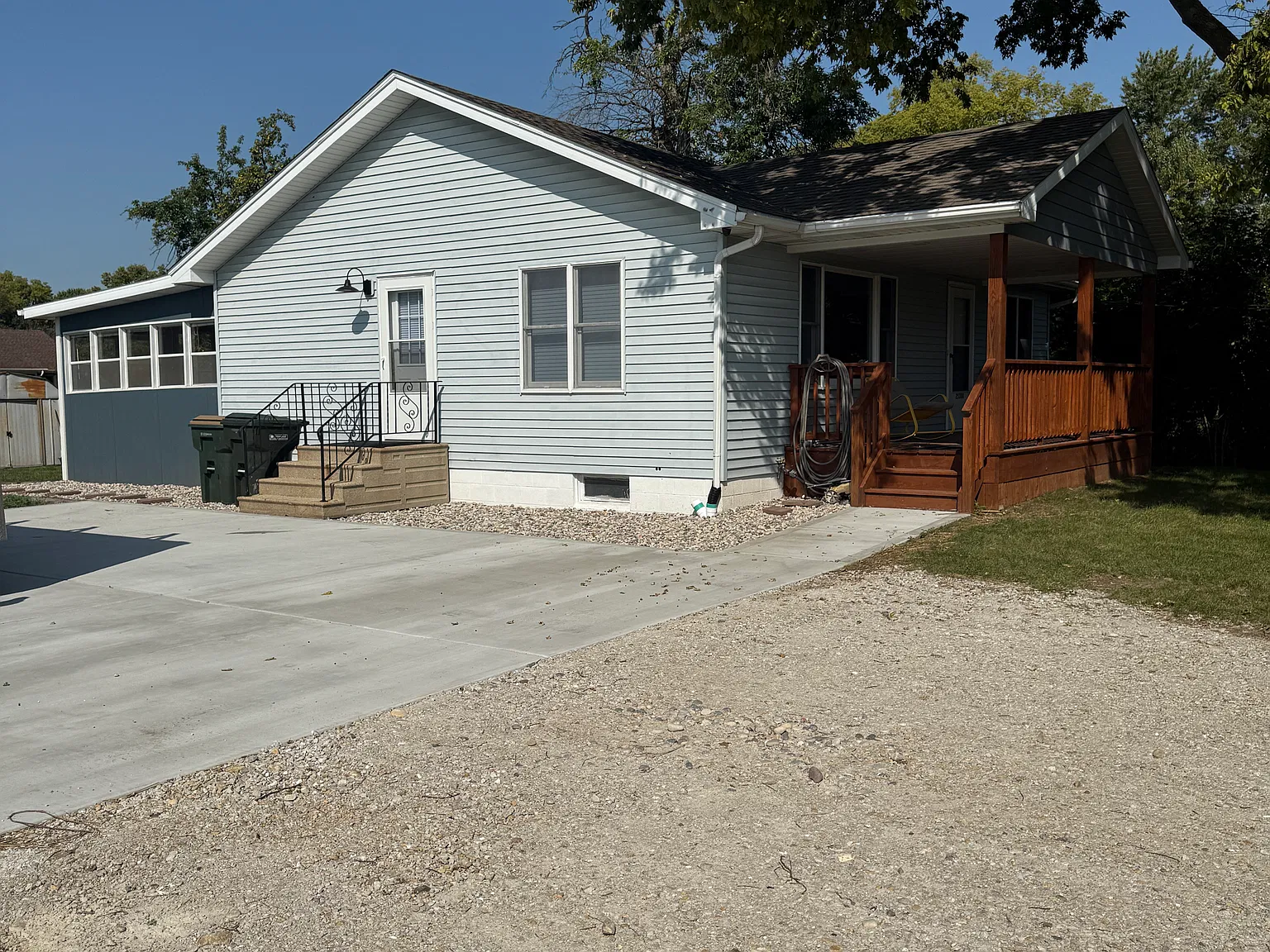 25308 S Center St — Photo 1
