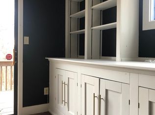 3433 Jones Ferry Rd, Chapel Hill, NC 27516