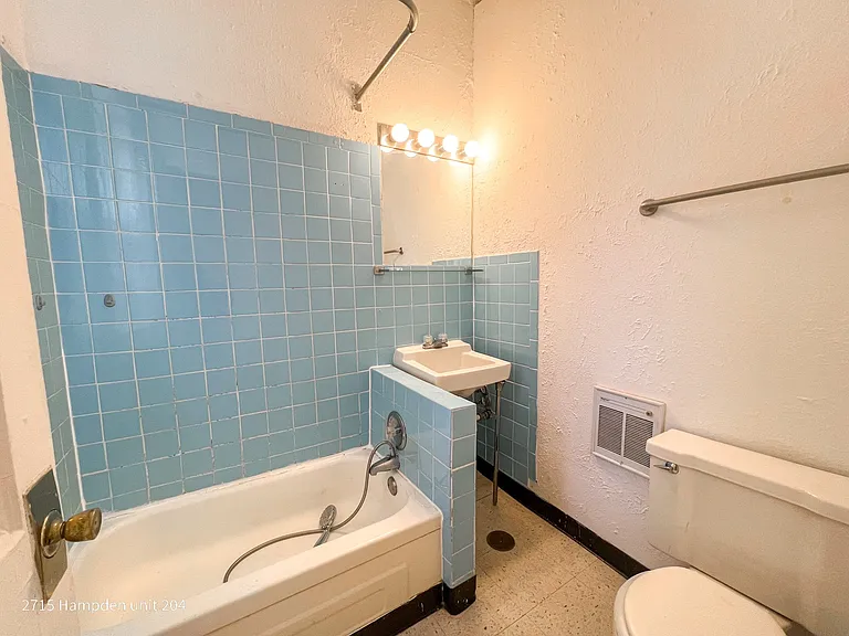 2715 N. Hampden Ct. — Photo 6