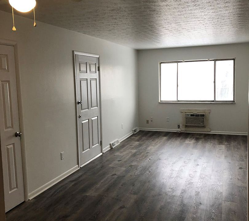1st image of 4513 Hudson Dr APT 4
