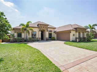 1202 E 29th St, Mission, TX 78574