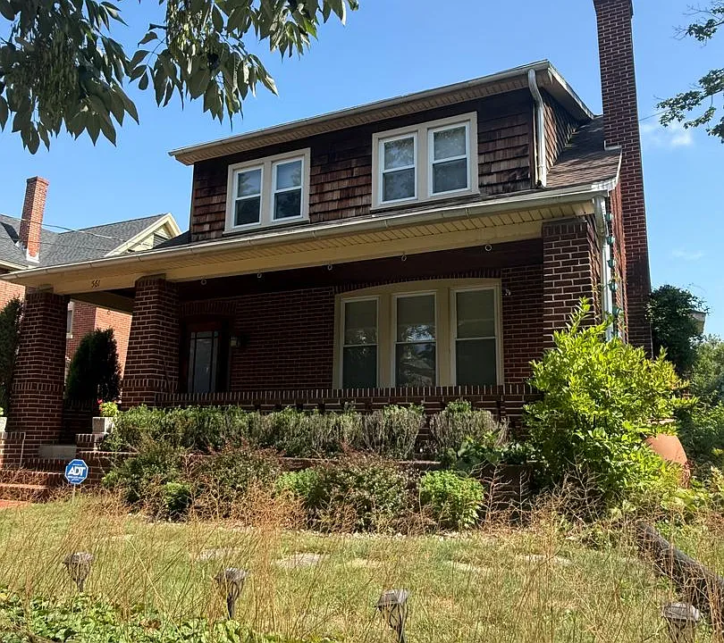 561 Montgomery Ave