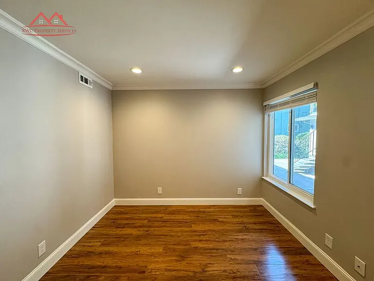 347 Auburn Way #1 — Photo 11