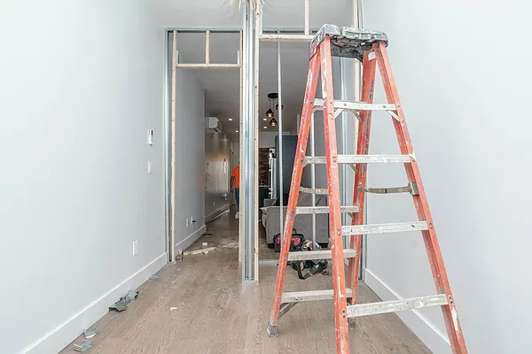 Rented by MySpaceNYC | media 28