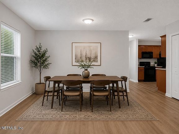 3rd image of 5338 PALMER Avenue