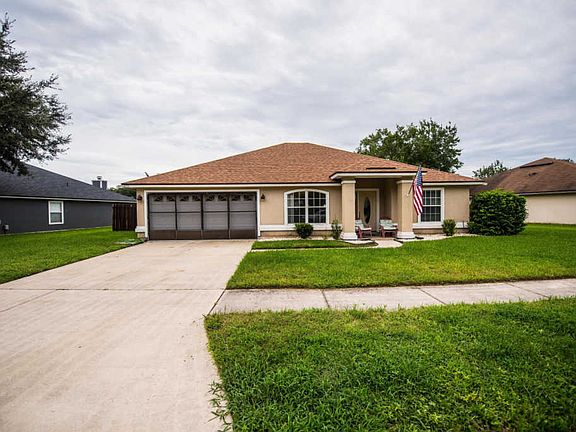 2nd image of 14155 W Crestwick Dr