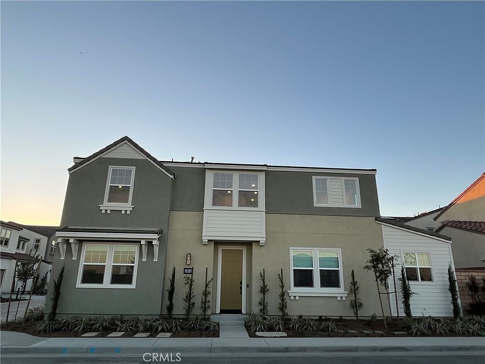 1st image of 4084 S Yarrow Paseo