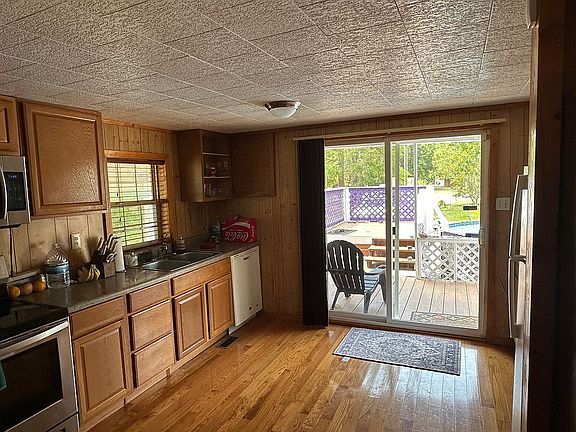 5th image of 2735 Armada Dr SW