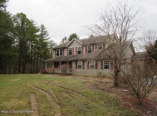 1560 Brian Dr, Saylorsburg, PA