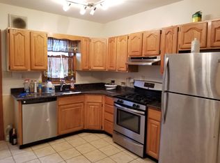 3044 E Thompson St, Philadelphia, PA 19134