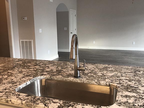 3rd image of 8634 Oxford Dr Lot 9