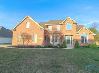 8801 Jimson Ct, Sylvania, OH 43560