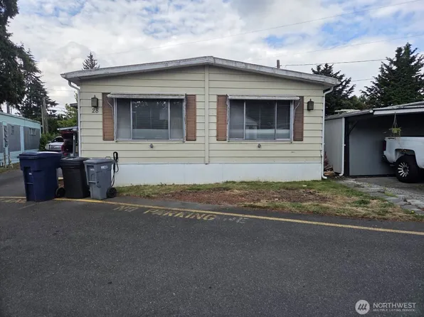 6208 202nd Street SW #28, Lynnwood, WA 98036